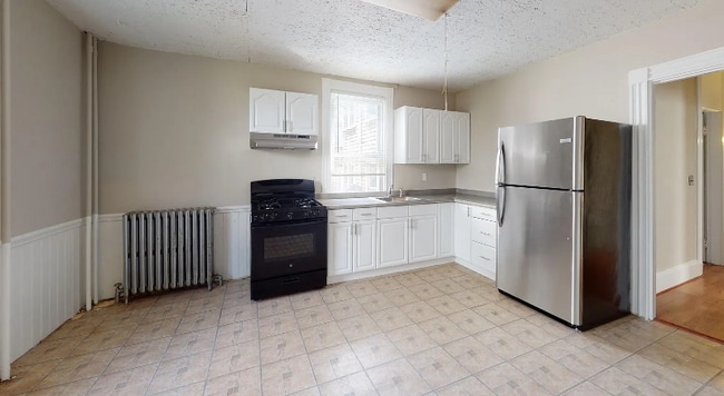 Building Photo - 244 Cypress St