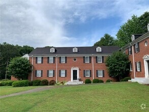Building Photo - 2367 Cascade Rd