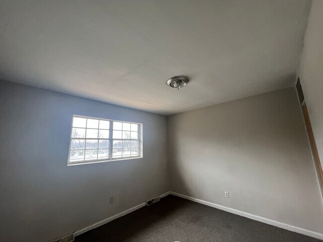 Foto del edificio - 1646-1648 Eastern Ave NE