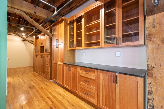 Building Photo - 1720 Wynkoop St