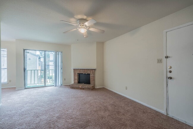 Photo - 16111 ASPENGLEN DR #206 - Beautiful 2 Bedroom, 2 Bath with Pool View! Apartment