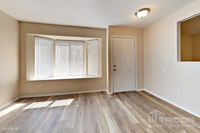 Building Photo - 45045 Logue Ct