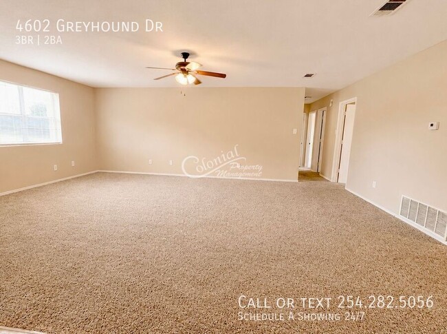 Foto del edificio - 4602 Greyhound Dr