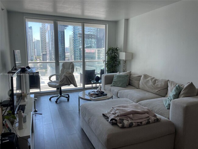 Foto del edificio - 55 SE 6th St