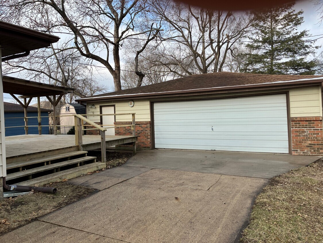 1302 SE Bel Aire Rd, Ankeny, IA 50021 House Rental in Ankeny, IA