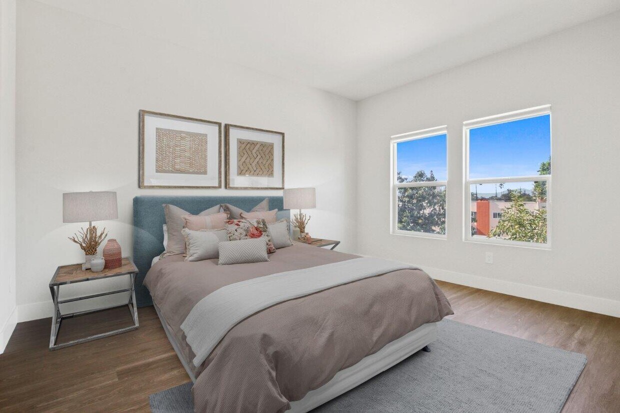 Toluca Court Apartments in North Hollywood, CA Westside Rentals