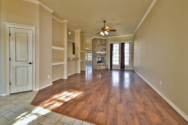 Foto del edificio - Amazing Home - 3 bed 2 bath - Edmond Schools