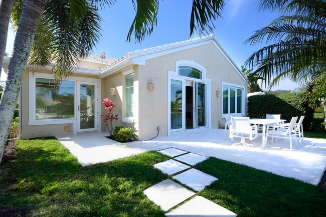 Foto del edificio - 17080 Crossgate Dr