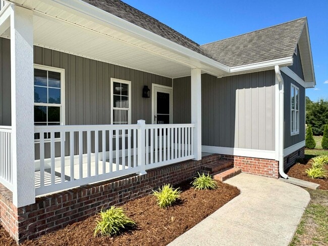 Building Photo - 6331 Shire Ln