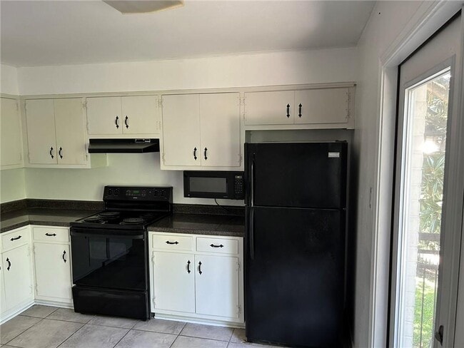 Foto del edificio - 4009 Old Shell Rd