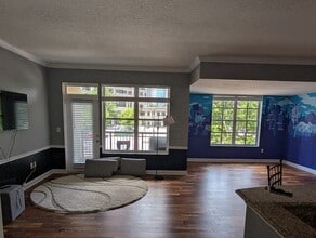 Building Photo - 1101 Juniper St NE