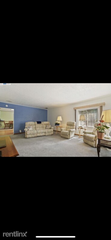 Primary Photo - 2 br, 1 bath House - 21664 Garden Ave
