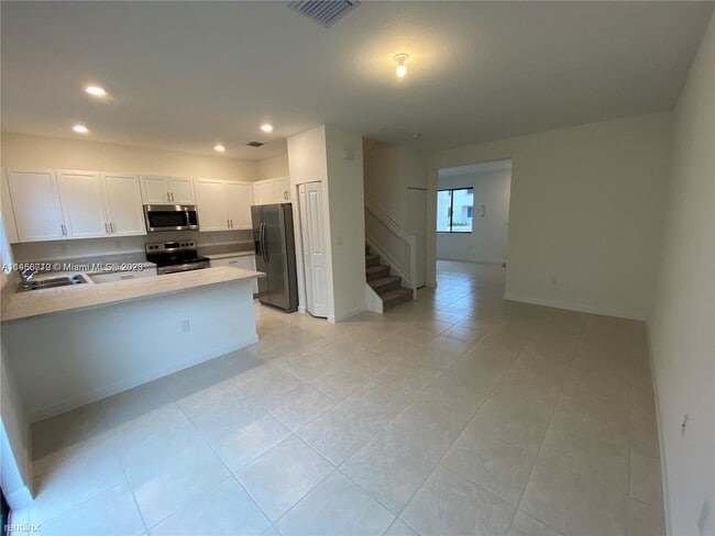 Foto del edificio - 3 br, 2.5 bath House - 21420 NE 2nd Path #...