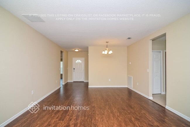 Building Photo - 8396 Walden St