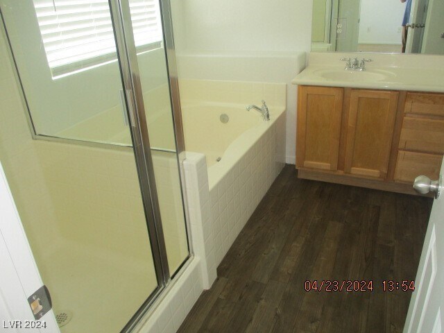 Foto del edificio - 3017 Dowitcher Ave