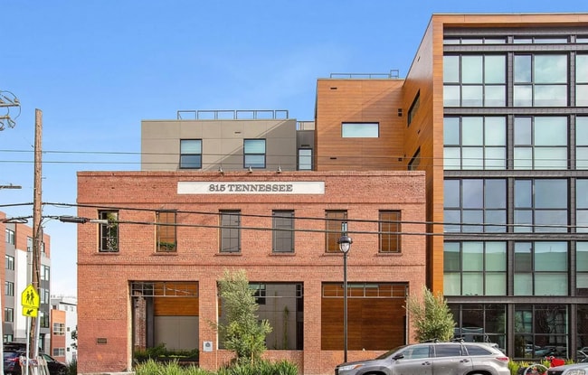 Building Photo - 815 Tennessee St