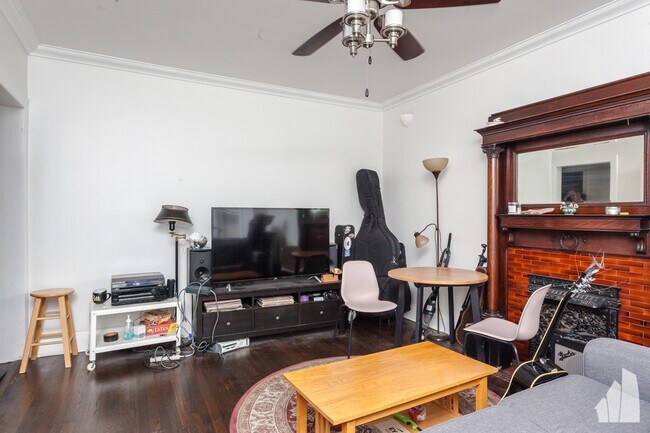 Foto del edificio - 2959 N Halsted St