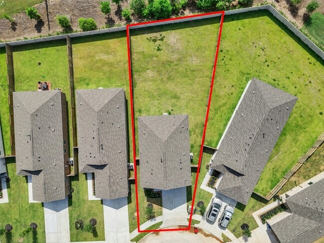 Building Photo - 31404 Pratola Serra Cir