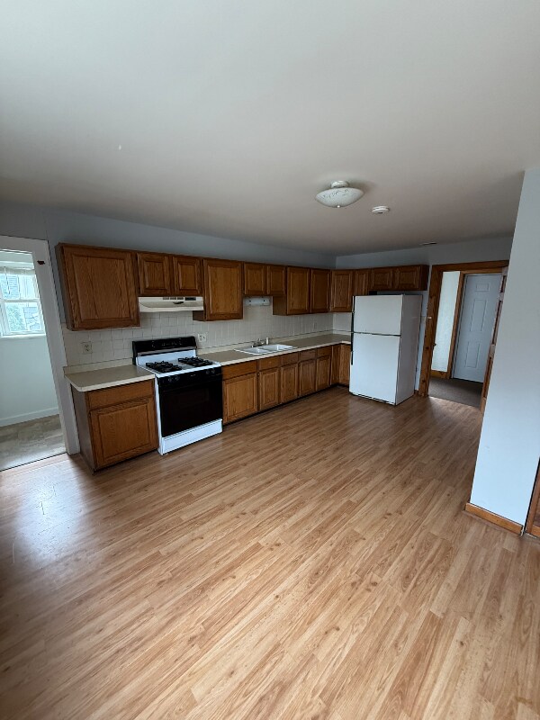 Foto del edificio - 707 E Brady St