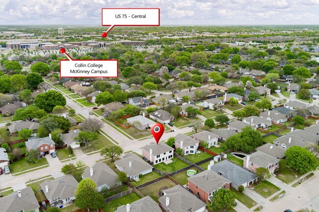 Building Photo - 2119 Oleander Way