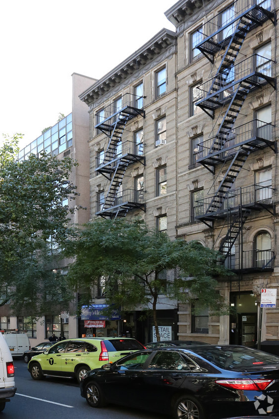 Building View - 348 E 62nd St