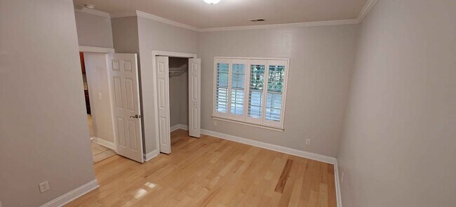 Building Photo - 116 Venezia Ct