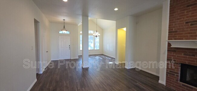 Building Photo - 629 Dorchester Dr