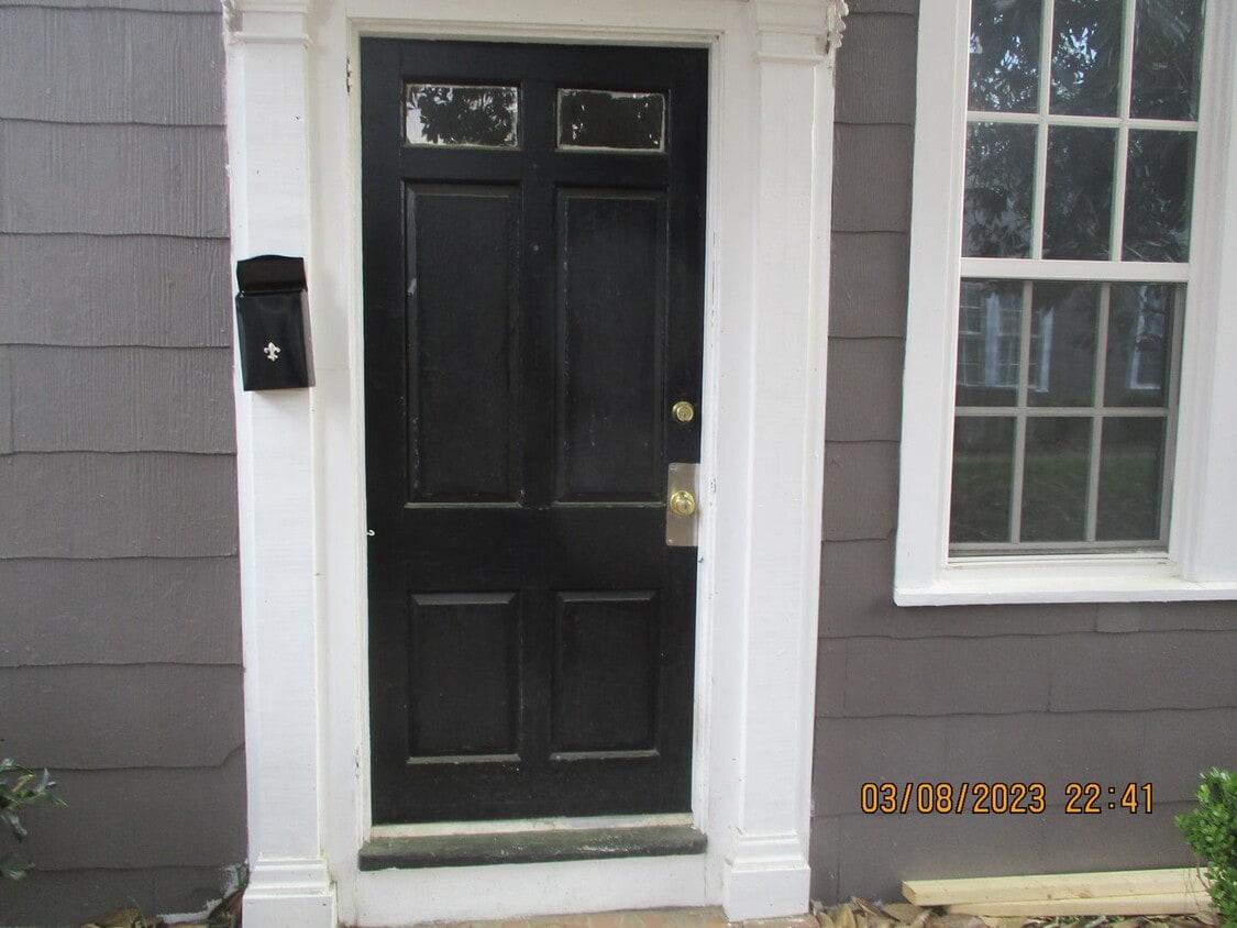 Primary Photo - 1015 S McKinley St