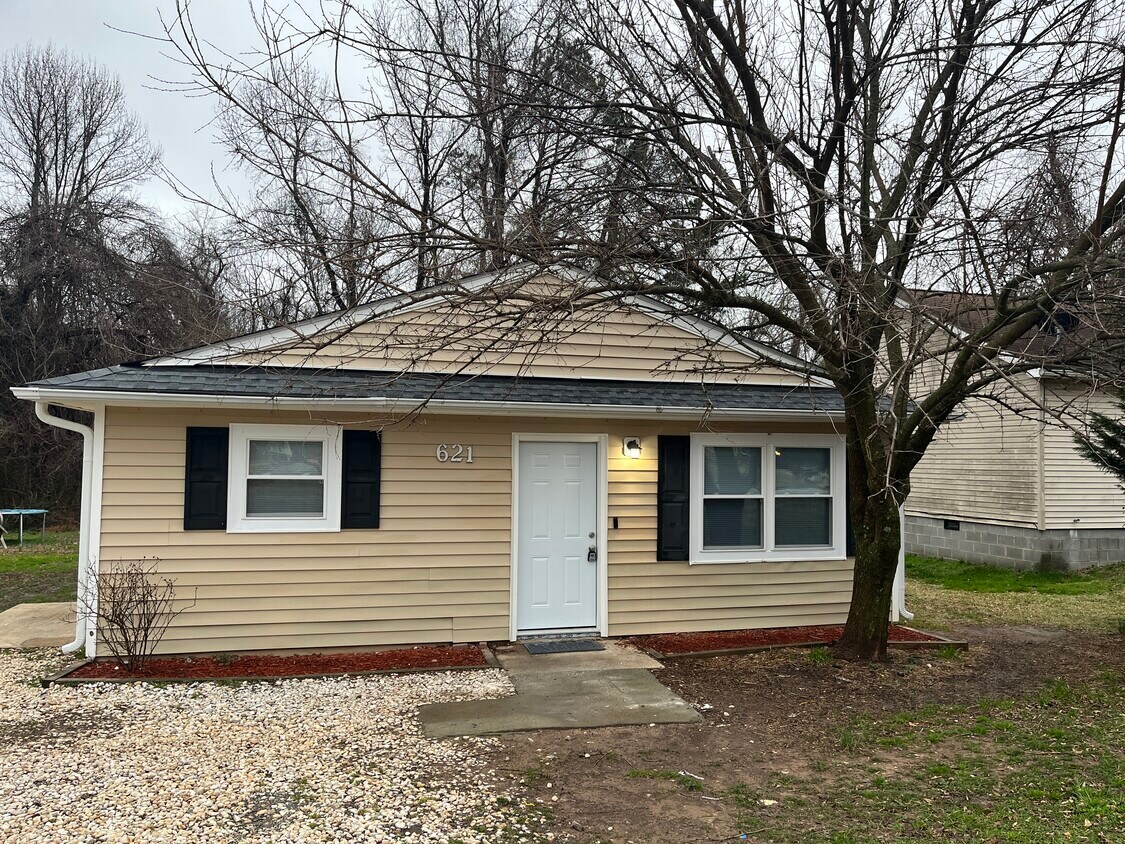 621 Reservoir St, Durham, NC 27703 House Rental in Durham, NC
