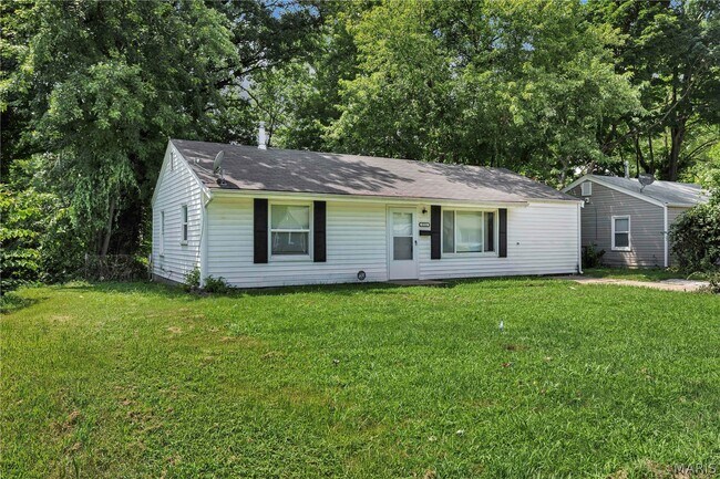 Building Photo - 9713 Dennis Dr