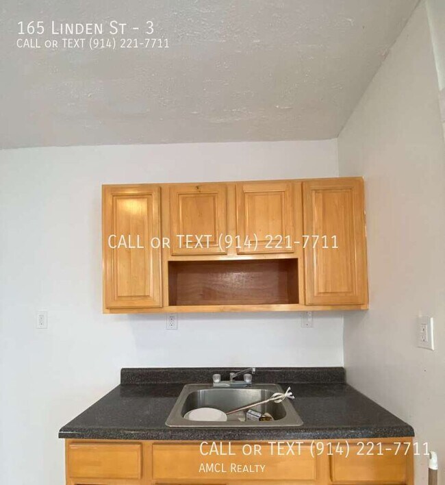 Foto del edificio - 165 Linden St