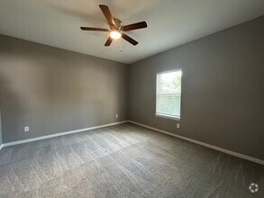 Building Photo - 1431 E Maddox Ave