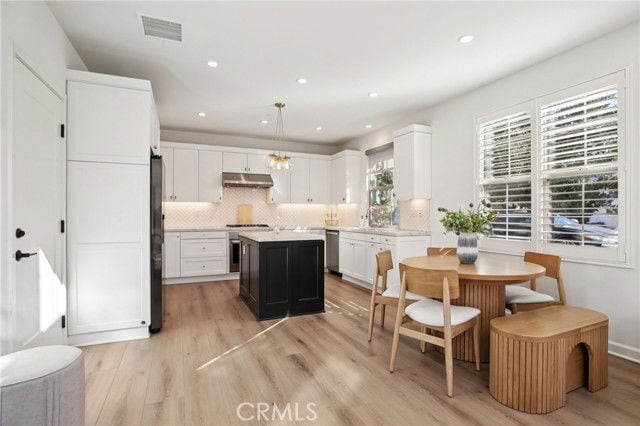 Building Photo - 151 Soaring Eagle