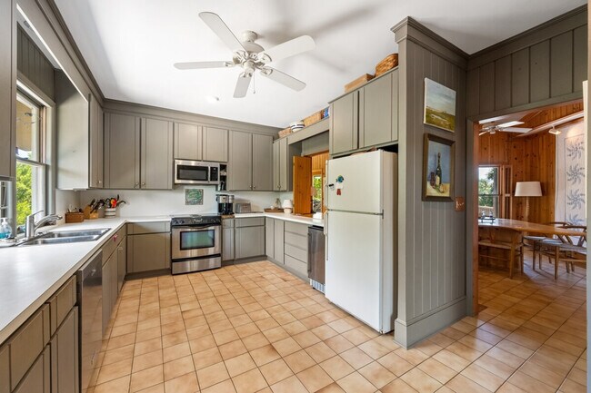 Foto del edificio - 931 Debordieu Blvd