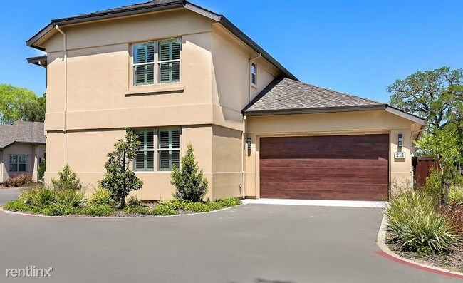 Building Photo - 4 br, 3.5 bath House - 213 Palisades
