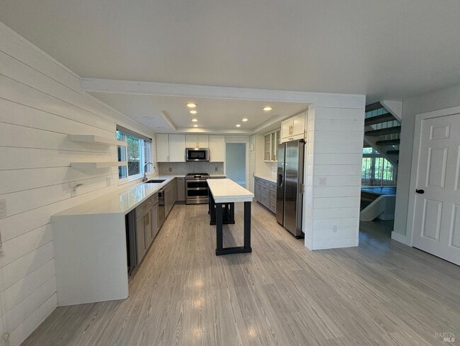 Building Photo - 5705 Davis Cir