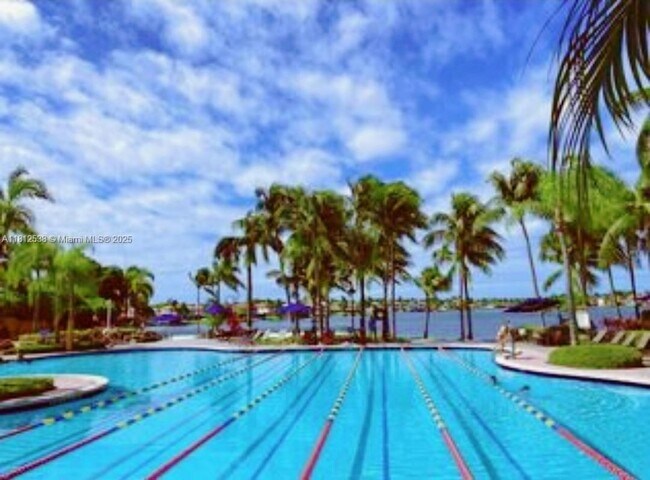 Foto del edificio - 7332 NW 112th Ct