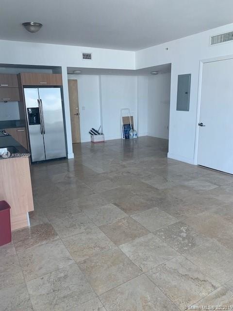 Foto del edificio - 350 S Miami Ave