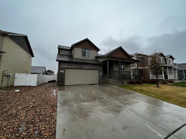 Foto del edificio - Spacious 4 Bed, 2 1/2 Bath House in Berthoud!