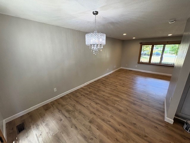 Building Photo - 11206 Woodcrest Dr SE