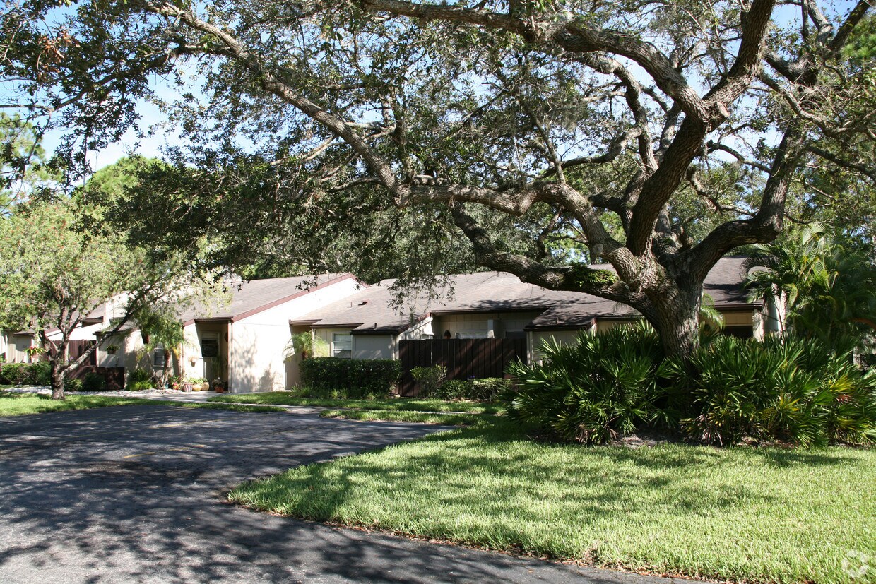 Primary Photo - Tallywood Apartments