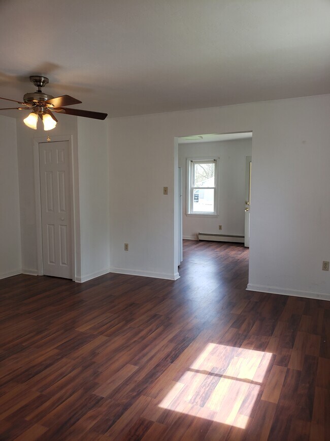 Dining Room - 54 Price Rd