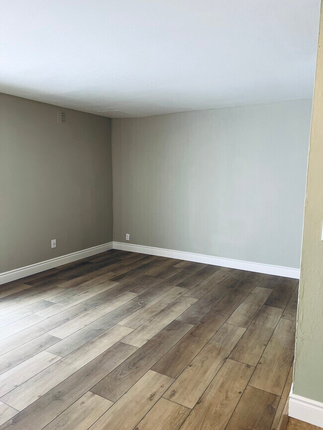 Foto del edificio - 2124 90th Ave