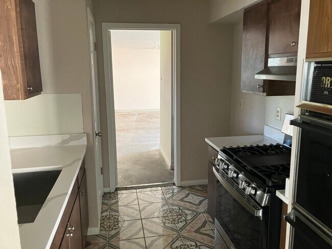 Foto del edificio - 1315 Peach Spring Dr
