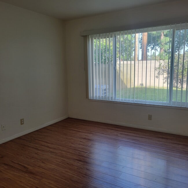 Building Photo - 13543 Joaquin Dr