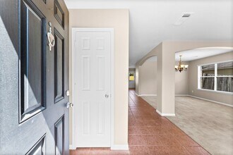 Building Photo - 8338 Loetsch Ridge Way