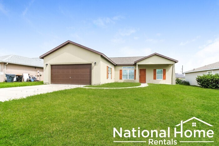 Spectacular Home In Poinciana Florida House For Rent In Poinciana Fl Apartments Com