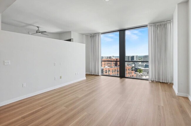 Foto del edificio - 900 20th Ave S