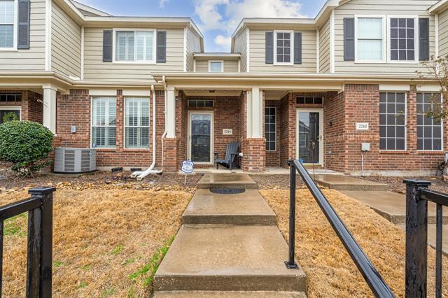 Foto principal - 2244 Stoneleigh Pl