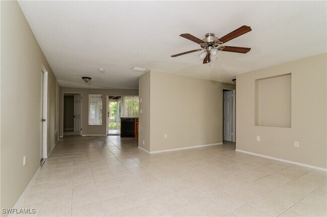 Building Photo - 312 Monet Dr